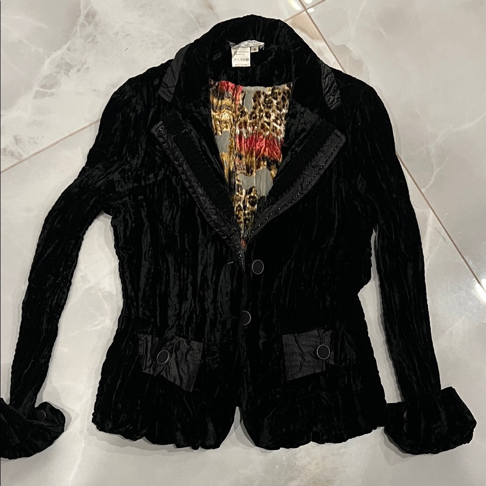 Alberto Makali Black Velvet Blazer with Patterned Lining